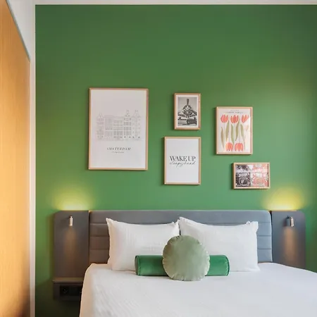 Maxhotel Amsterdam Airport Schiphol - Recently Renovated-2
