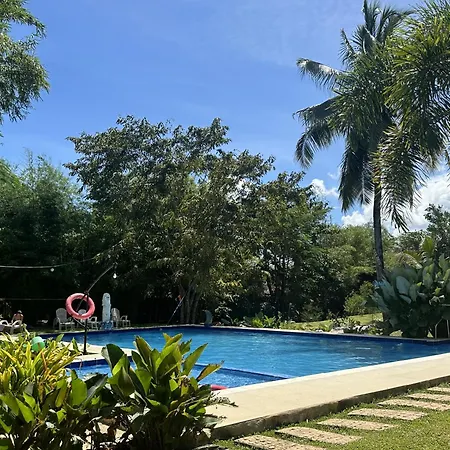 Banlaw Garden Resort-2