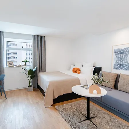 Base-Shanghai Suhe Serviced Apartment, Near East Nanjing Road & People'S Square-2