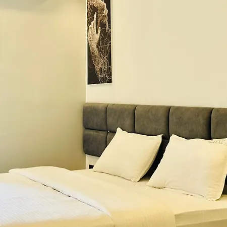 Luxe Inn-2