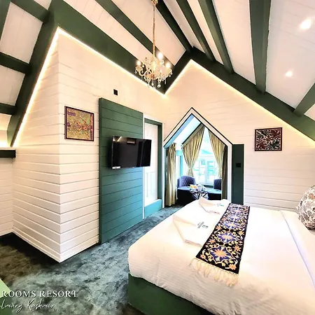 Green Rooms Resort-3