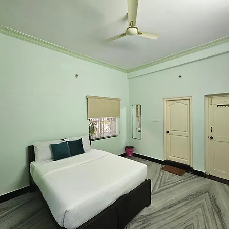 Sugathi Gardenia Premium Villa Hotel-3