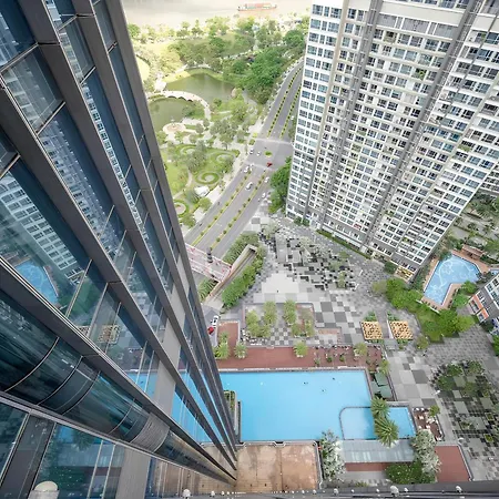 The Suite Landmark Saigon-2