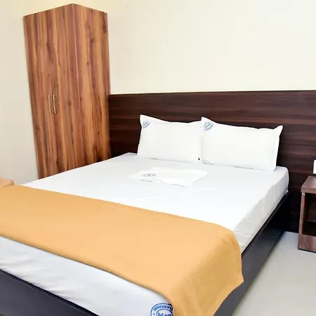 Hotel Devis Velankanni-3