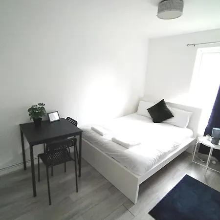 Central London Rooms N1 6Rj-2