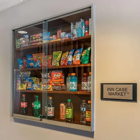Country Inn & Suites By Radisson, Rossford - Toledo South-3