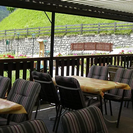 Berggasthaus Trojen-2