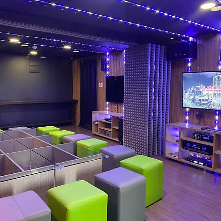 Jade Hotel And Suites-3