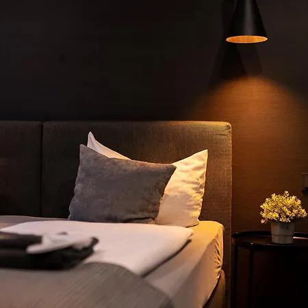 Liro Hotel Moers-3