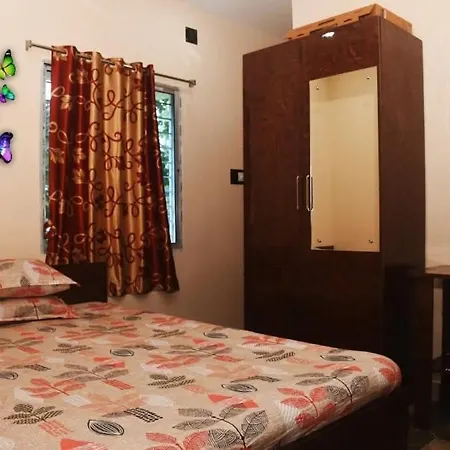 Prajapati Guest House-3