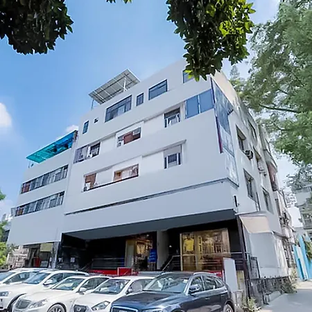 Bliss Stays Near Lajpat Nagar Metro Station-2