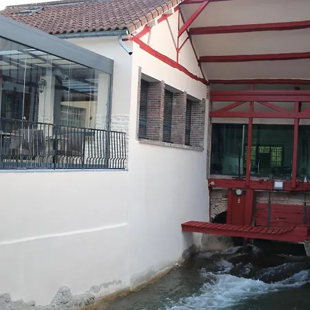 Le Moulin Du Landion Hôtel et Spa-3