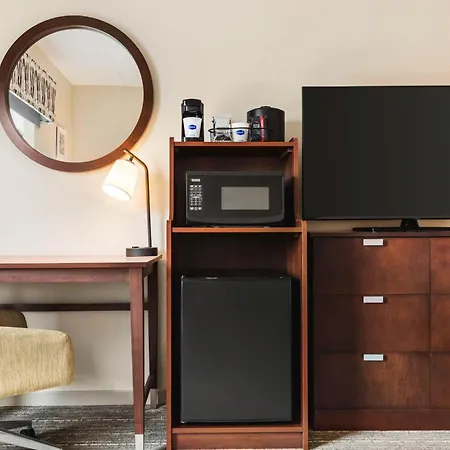 Hampton Inn & Suites Pittsburgh Waterfront West Homestead-2