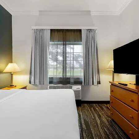 Clarion Suites Anchorage Downtown-2