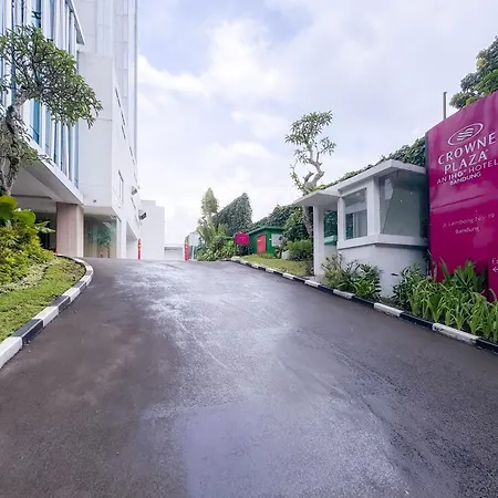 Crowne Plaza Bandung, an IHG Hotel-3