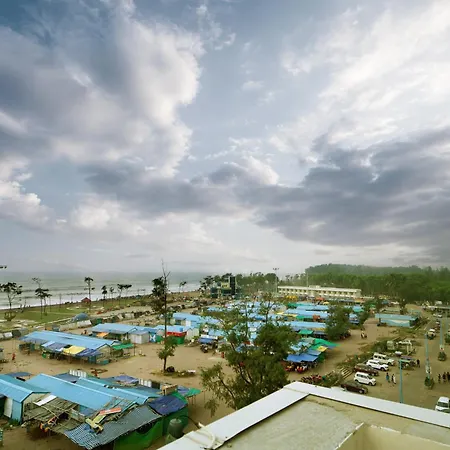 Royal Sea View !! Beach Front With Free Wifi !!-3