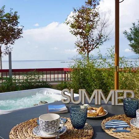 Al 33 - Luxury Apartment-3