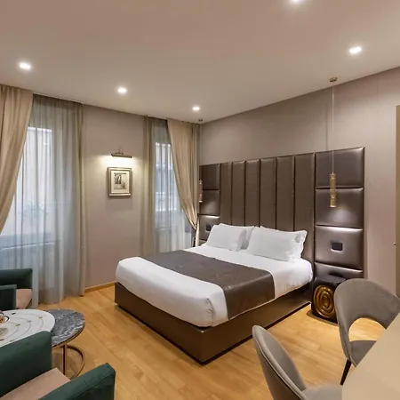 Helmirage Frattina Suite-2