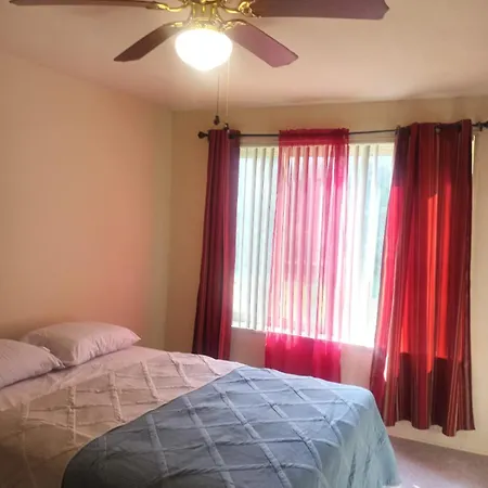Hampton Lodge-2