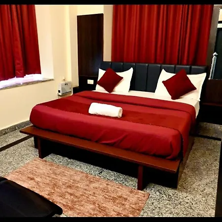 Play Hotel V3 Rishikesh-2