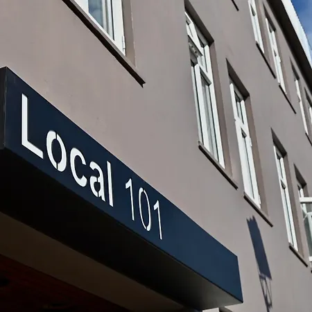 Hotel Local 101-3