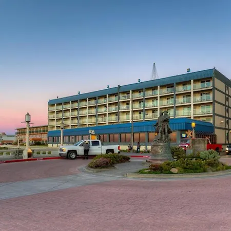 Promenade Inn & Suites Oceanfront-2