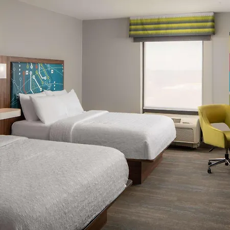Hampton Inn Montgomery-South-Airport-3