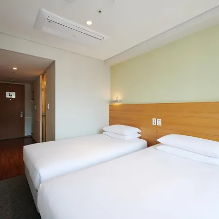 Nine Tree By Parnas Seoul Myeongdong 1-3