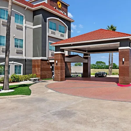 La Quinta Inn Suites By Wyndham Raymondville Harlingen-2