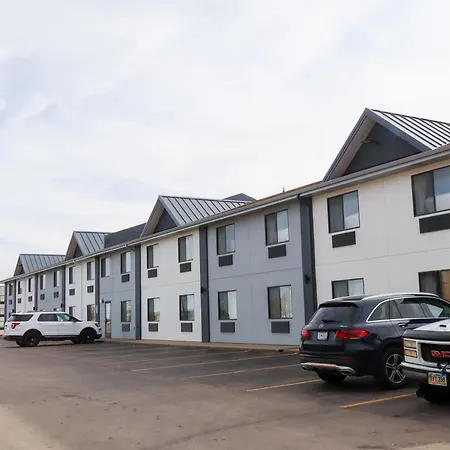 Travelodge By Wyndham Rapid City - Black Hills-3