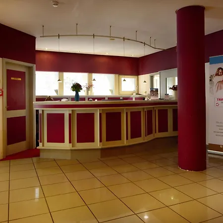 Romantik Hotel Der Adelshof-3