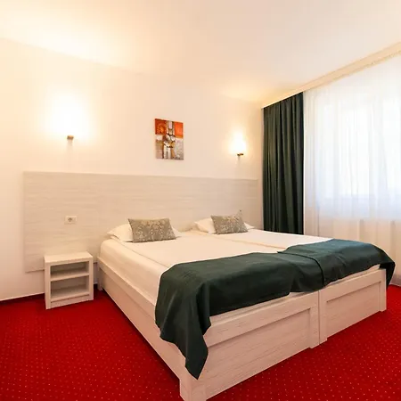 Hotel Cirus-2
