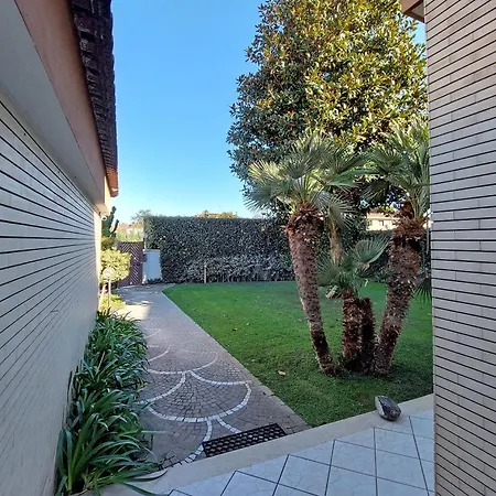 Villa Gisi Guest House-2