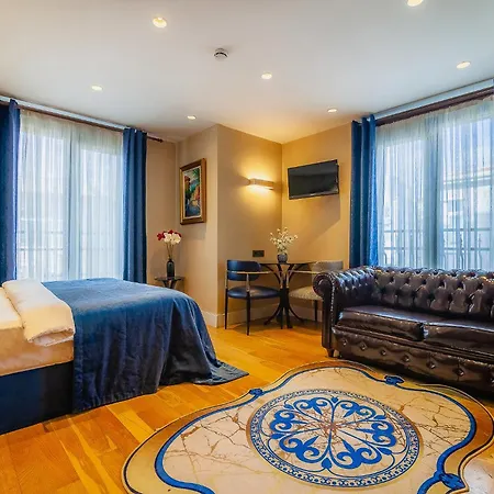 Lord Morgan & Exclusive Design Residence Cihangir-2