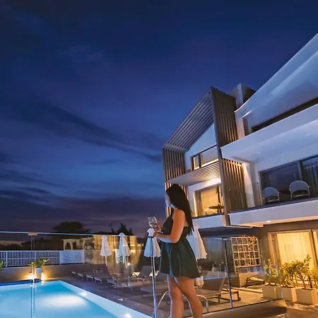 Serenity Suites-2