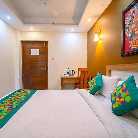 Treebo Sree Varshavilas Regency, 500 Mtrs From Guruvayoor Temple-3