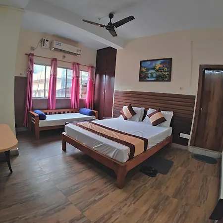 Hotel Embassy-2