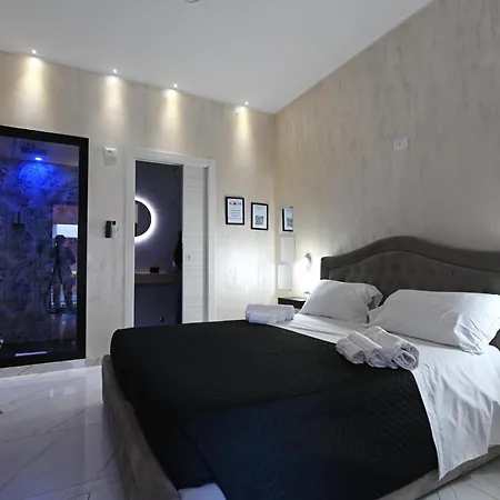"Le Camere" Luxury Rooms Siracusa-3