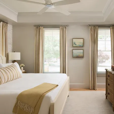 1313 West Luxury Boutique Hotel-3