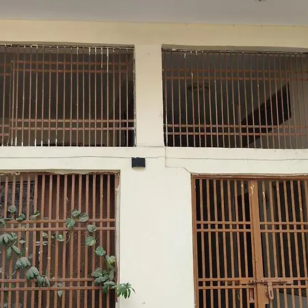 Sanat Kumar Das Yatri Niwas-3