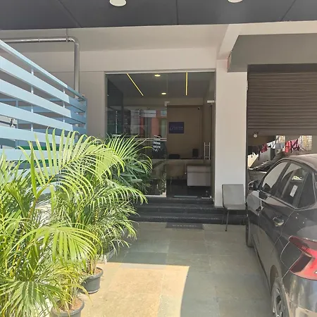 Astra Hotels And Suites - Sector 7 Hsr Layout-3