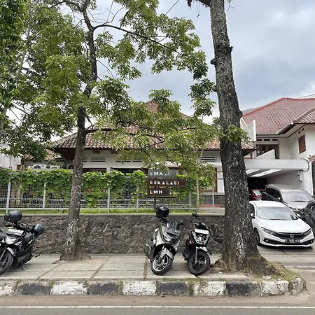 Emaki Bumi Singgah-2