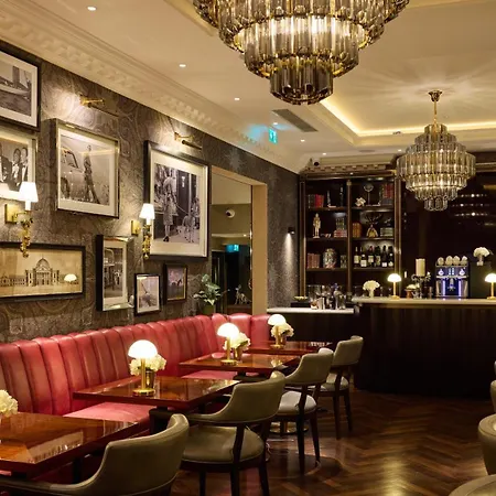 The Selwyn, Richmond-2