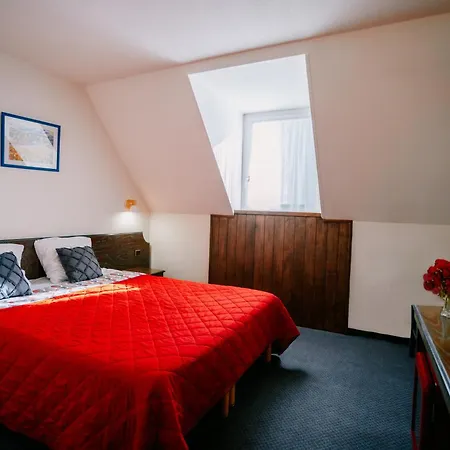 Hotel Le Montaigu-3
