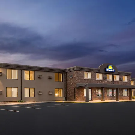 Days Inn By Wyndham Sioux Falls-2