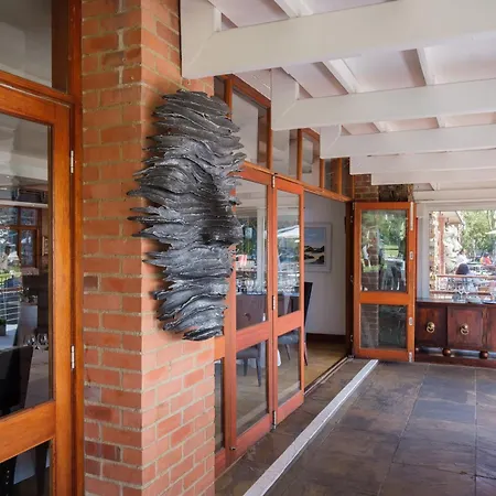 Riboville Boutique Hotel And Restaurant-3