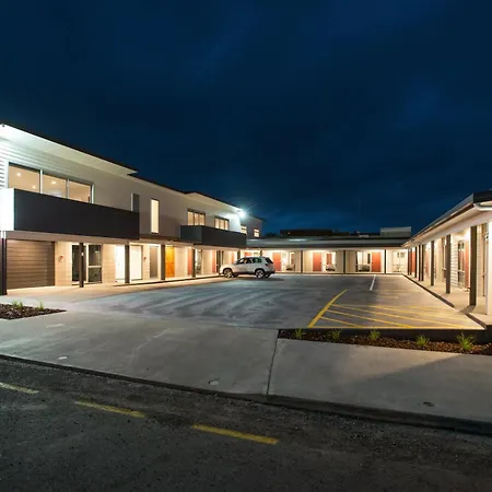 Pedlars Motel-3