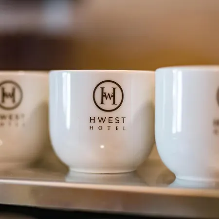 Hwest Hotel-2