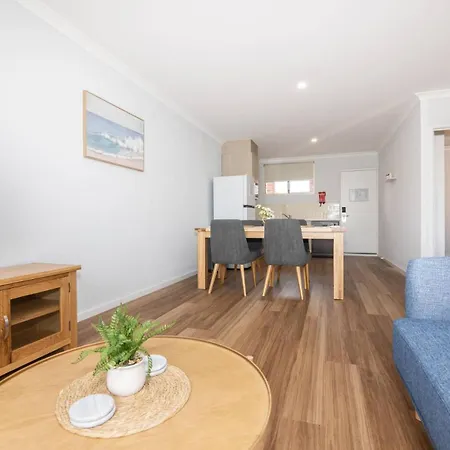 Jurien Bay Motel Apartments-3