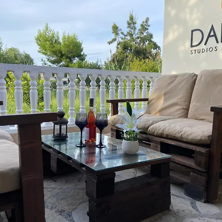 Daphne Studios-2
